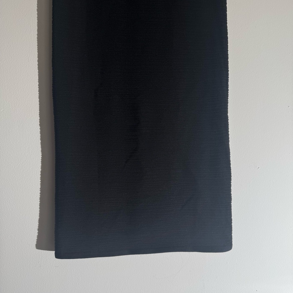 COS Textured Pencil Skirt In Black XS - Picture 8 of 8
